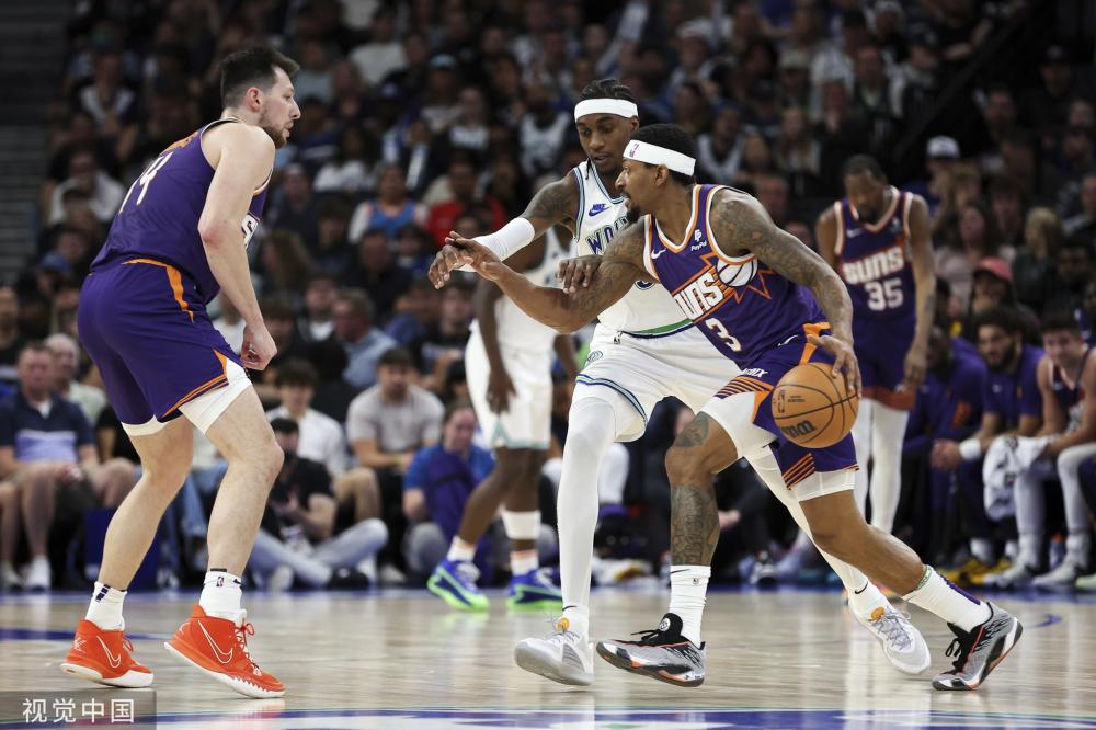 在这种背景 在这种背景