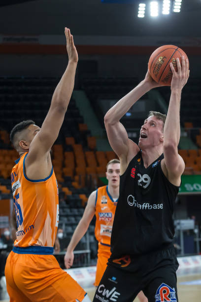 竞后卫的注 竞后卫的注