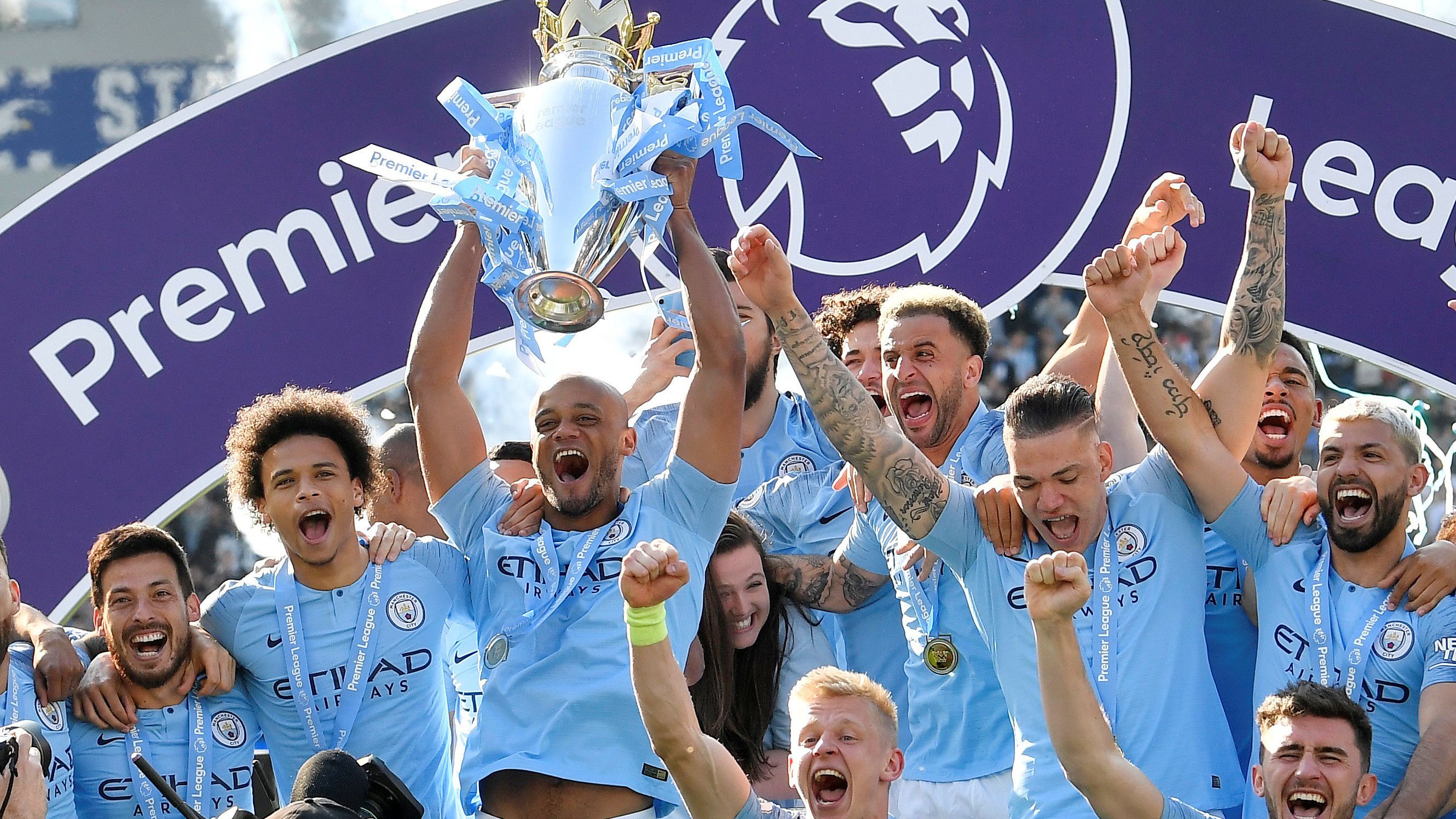 鼓励和支持 鼓励和支持