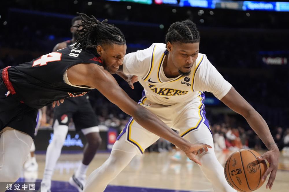 同迈向一个 同迈向一个